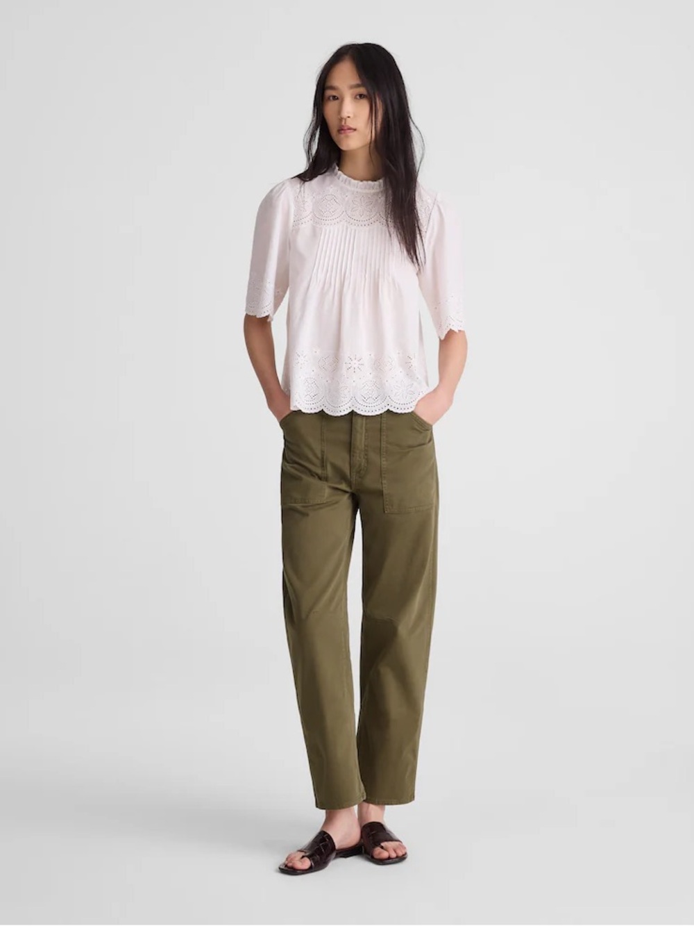 Madewell The Darted Barrel-Leg Utility Pant